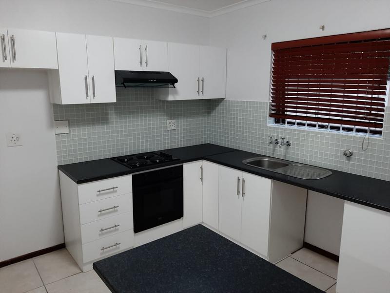 2 Bedroom Property for Sale in Parow North Western Cape